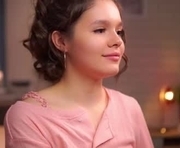 florencecranshaw is a 18 year old female webcam sex model.