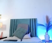 bellacarrington is a 22 year old female webcam sex model.