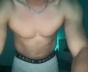 footballplayer3344 is a 22 year old male webcam sex model.