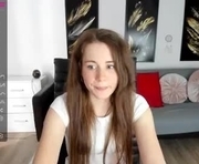 mery_moonshine is a 18 year old female webcam sex model.