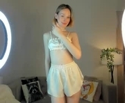 sarilit is a 21 year old female webcam sex model.