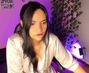 alisson_evans__ is a  year old female webcam sex model.