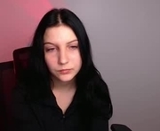 emxma is a 19 year old female webcam sex model.