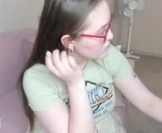 mersedes_rosso is a 21 year old female webcam sex model.