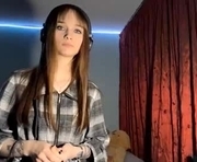 ceciliameusel is a 18 year old female webcam sex model.