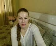 cutie_violet is a 19 year old female webcam sex model.