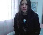 hellen_thomsonn is a 18 year old female webcam sex model.