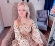 kris_grant is a  year old female webcam sex model.