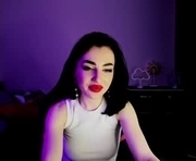 nancylovee is a 19 year old female webcam sex model.
