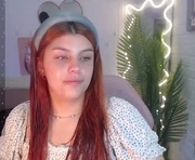 fenixx_tay is a 20 year old female webcam sex model.