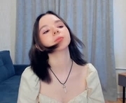 augustadyer is a 18 year old female webcam sex model.