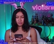 violishh is a 27 year old female webcam sex model.