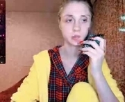 olivia_riddle is a 27 year old female webcam sex model.