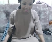 benacarley is a 21 year old female webcam sex model.