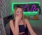 barbaraforest is a 18 year old female webcam sex model.