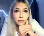 tanjafrase is a 18 year old female webcam sex model.