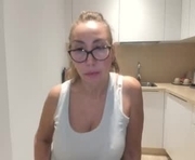 8ciara is a  year old female webcam sex model.