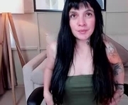 val_ri3ss is a 34 year old female webcam sex model.