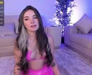 lau__1 is a 21 year old female webcam sex model.