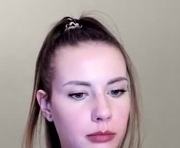 hustleebabyy_vikki is a 25 year old female webcam sex model.