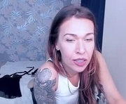 reginahawk is a 27 year old female webcam sex model.