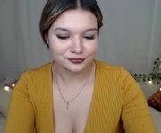 battyfostere is a  year old female webcam sex model.
