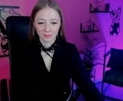 nicoleheel is a  year old female webcam sex model.