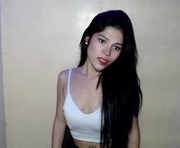 shasha307918 is a  year old female webcam sex model.