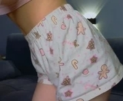 miiss_llindall is a 18 year old female webcam sex model.