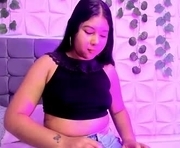 auroravalencia_cg is a 26 year old female webcam sex model.
