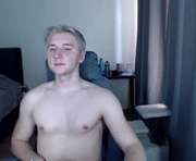 elvin_vaenight is a 25 year old male webcam sex model.