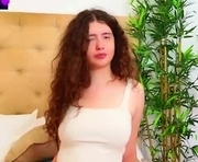 annablaze_ is a 20 year old female webcam sex model.