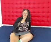 aradia_kiss is a  year old female webcam sex model.