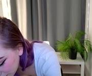 etherealechoes is a 18 year old female webcam sex model.