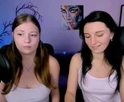 kitty_layy is a 23 year old female webcam sex model.