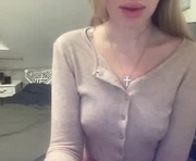 meloodiesweet is a 25 year old female webcam sex model.