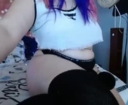 cherrybom_ is a 20 year old female webcam sex model.