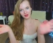 golddusk is a 21 year old female webcam sex model.
