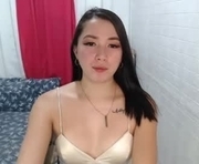 prettypetiteashley is a 30 year old shemale webcam sex model.