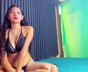 _frida_1 is a  year old female webcam sex model.