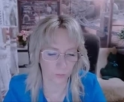 silis44 is a 48 year old female webcam sex model.