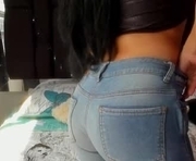 gemenis_dy_ is a  year old female webcam sex model.