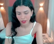 lyanamerry03 is a 19 year old female webcam sex model.