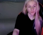 baby_kitte is a 99 year old female webcam sex model.