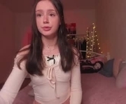 alicexbae is a 18 year old female webcam sex model.