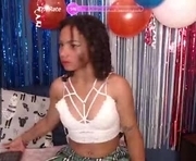 julie_coper is a 22 year old female webcam sex model.