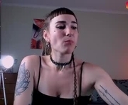 foxrinehelen is a 23 year old female webcam sex model.