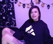 amber_rouss is a 22 year old female webcam sex model.