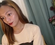hot_n_spicy69 is a 19 year old female webcam sex model.