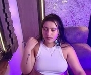 elliee_taylorr is a 29 year old female webcam sex model.